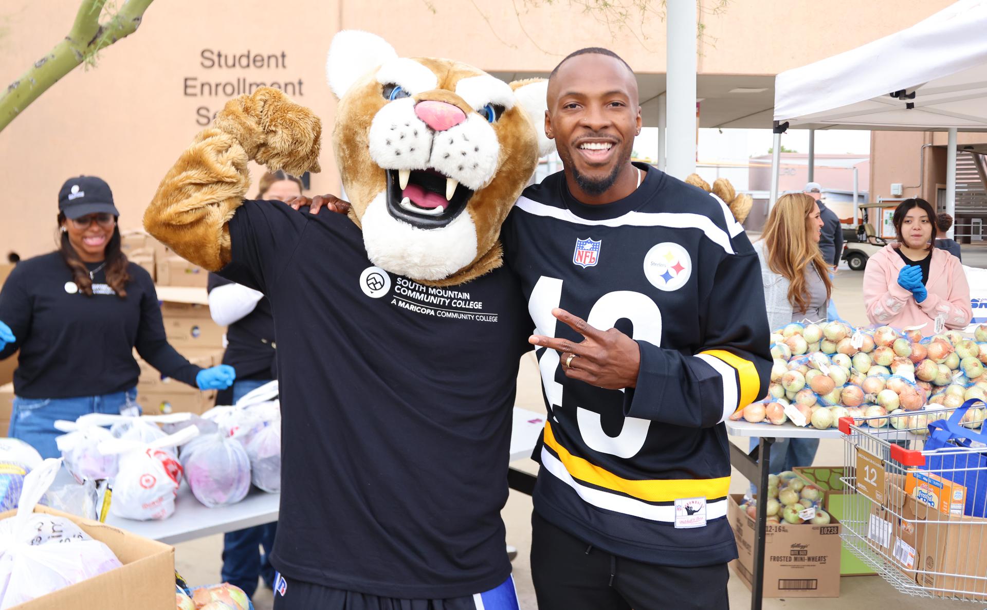 Markus Wheaton and Cougie