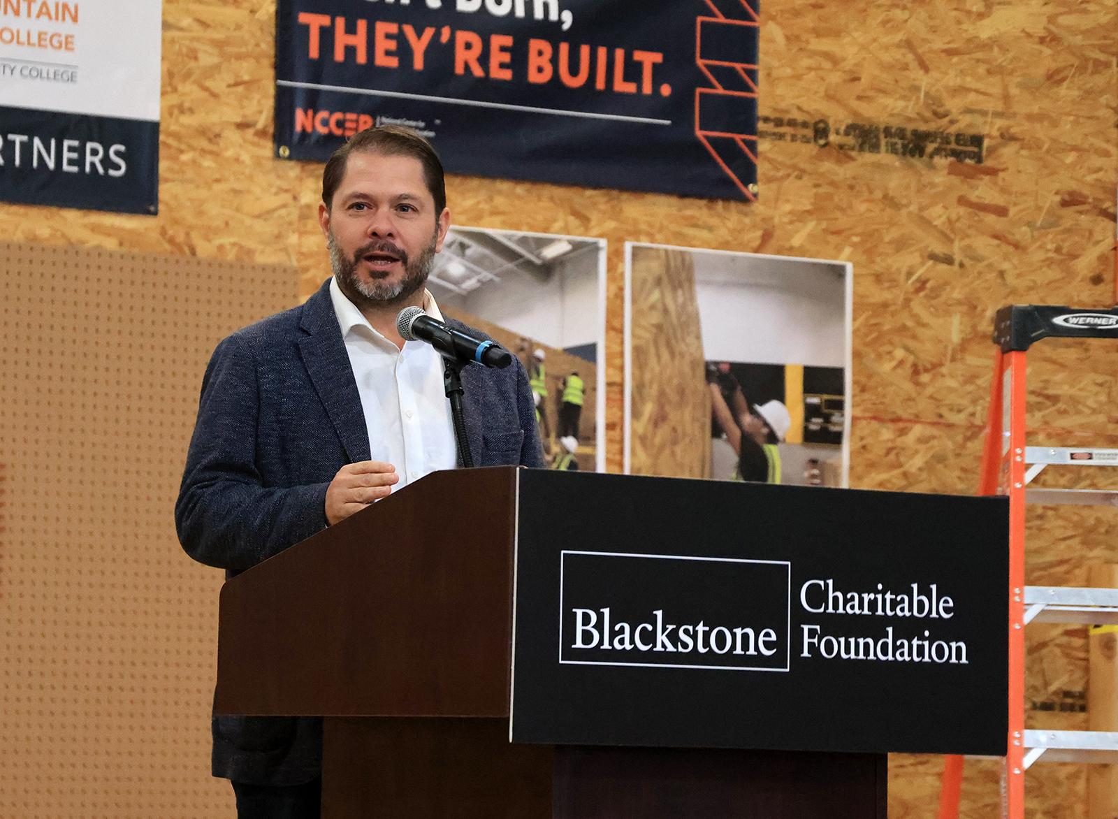 Ruben Gallego